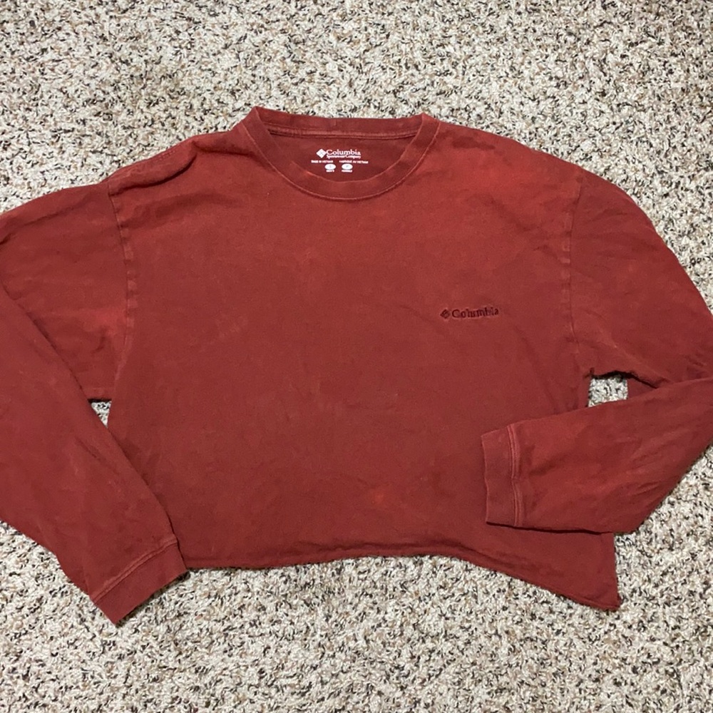 Cropped Columbia long sleeve tee